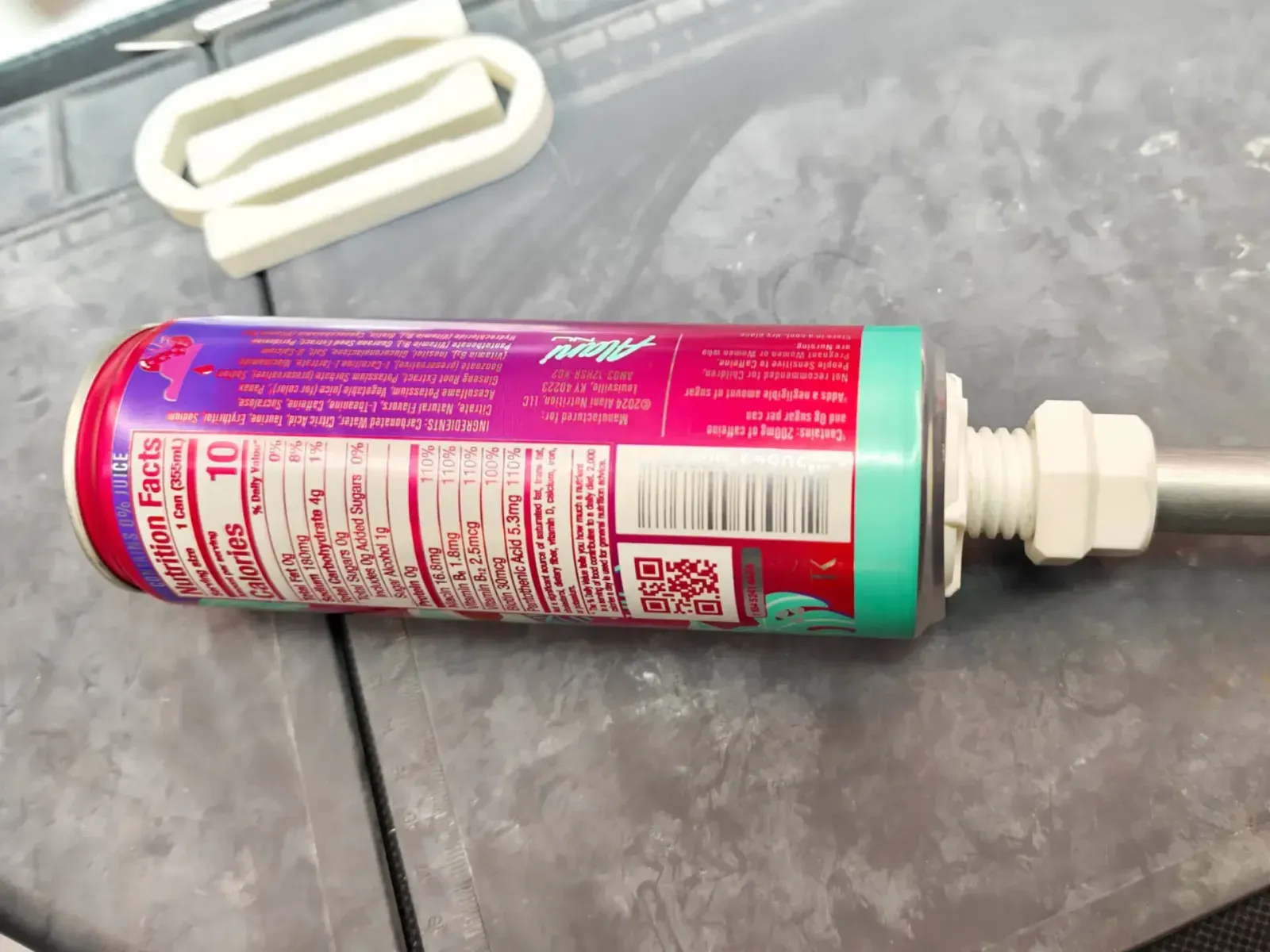 Screw counter-clockwise to tighten
